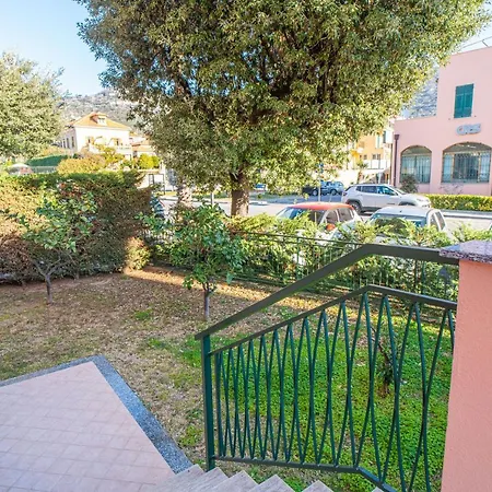 Lägenhet La Residenza Borgio Verezzi