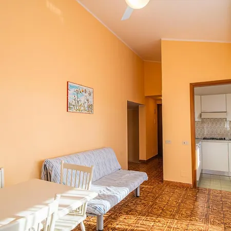 La Residenza דירה בורג'ו ורצי